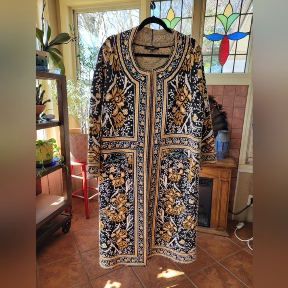 BCBGMaxAzria Black and Gold Floral Jacquard Long Cardigan Dress